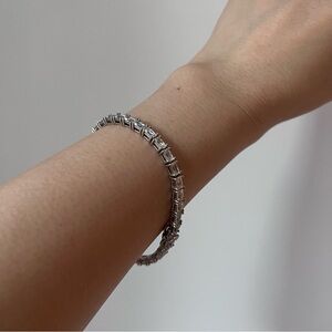 NEW Diamonique Elegant Silver Diamond Tennis Bracelet